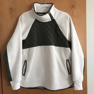Abercrombie & Fitch Asymmetrical Snap-Up Fleece